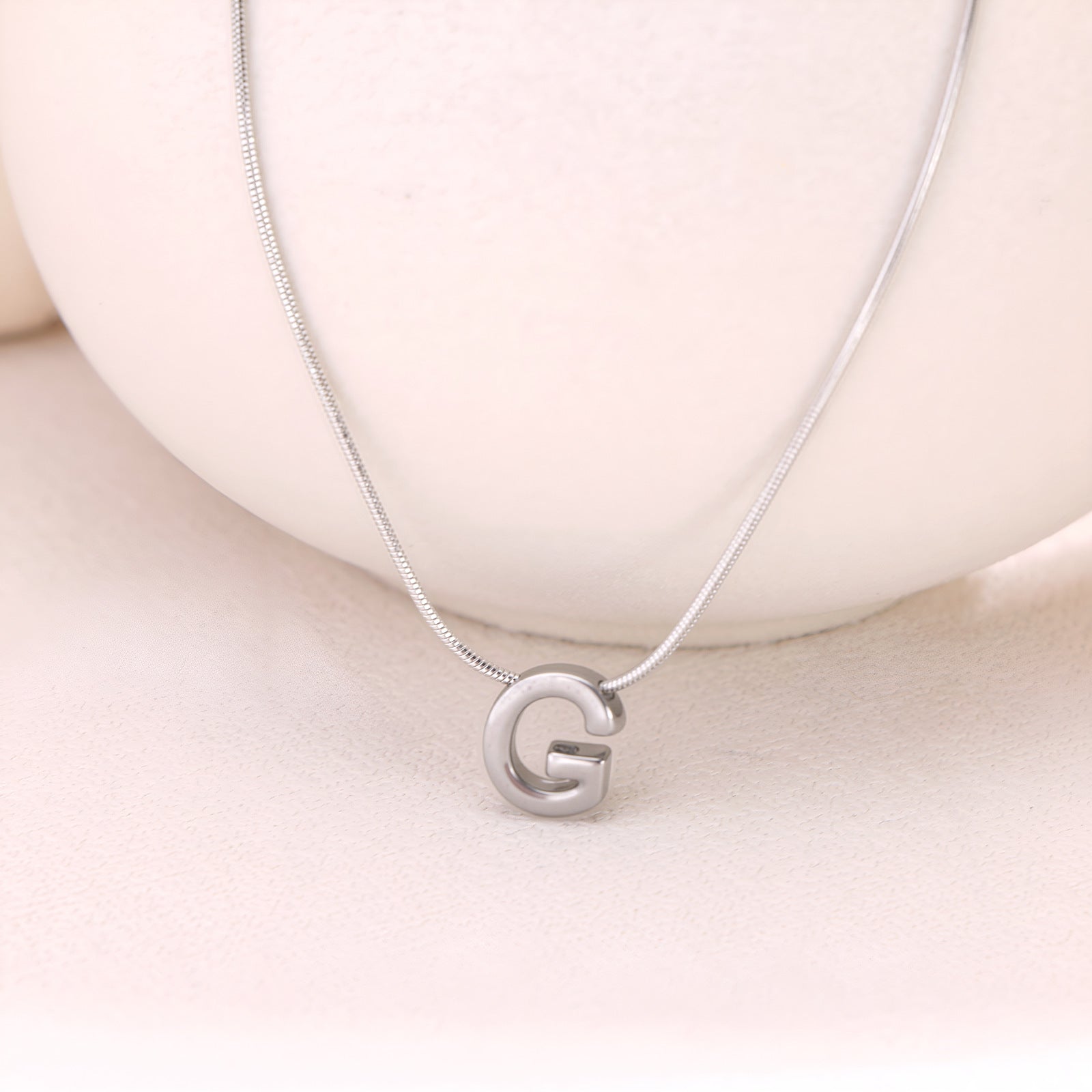 18k Gold Titanium Steel Necklace With 26 English Letters