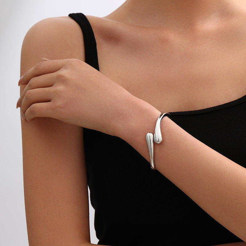 Metal Irregular Lava Bracelet For Women Fashion Special-interest Open-end Polished