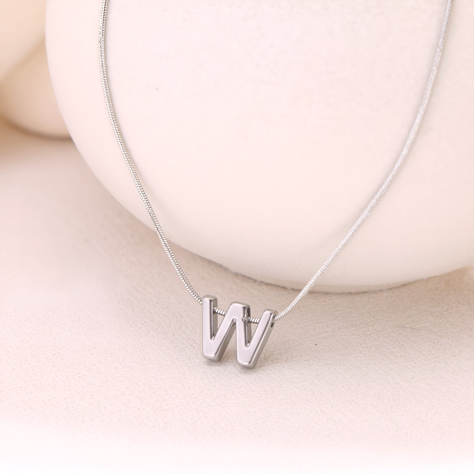 18k Gold Titanium Steel Necklace With 26 English Letters