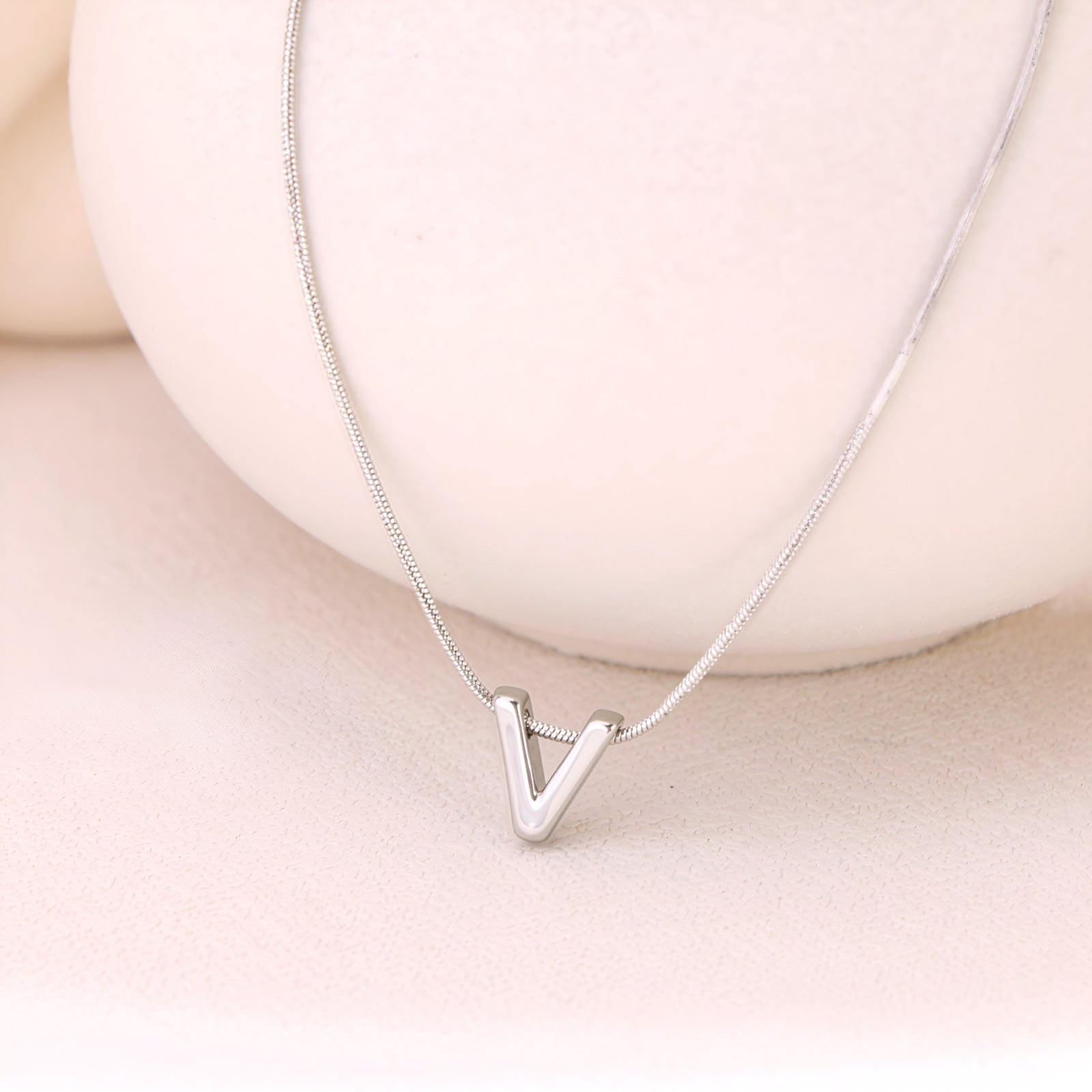 18k Gold Titanium Steel Necklace With 26 English Letters