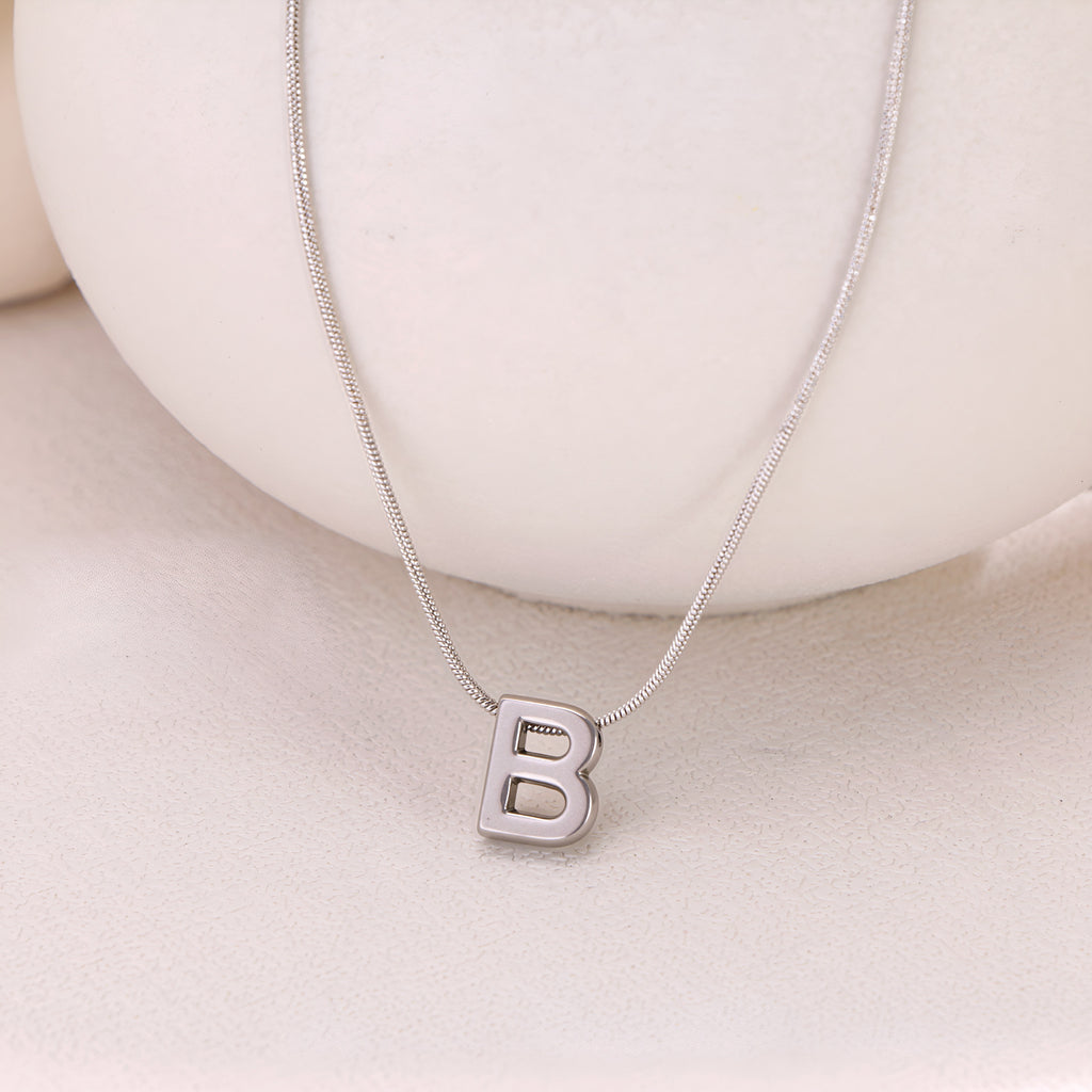 18k Gold Titanium Steel Necklace With 26 English Letters