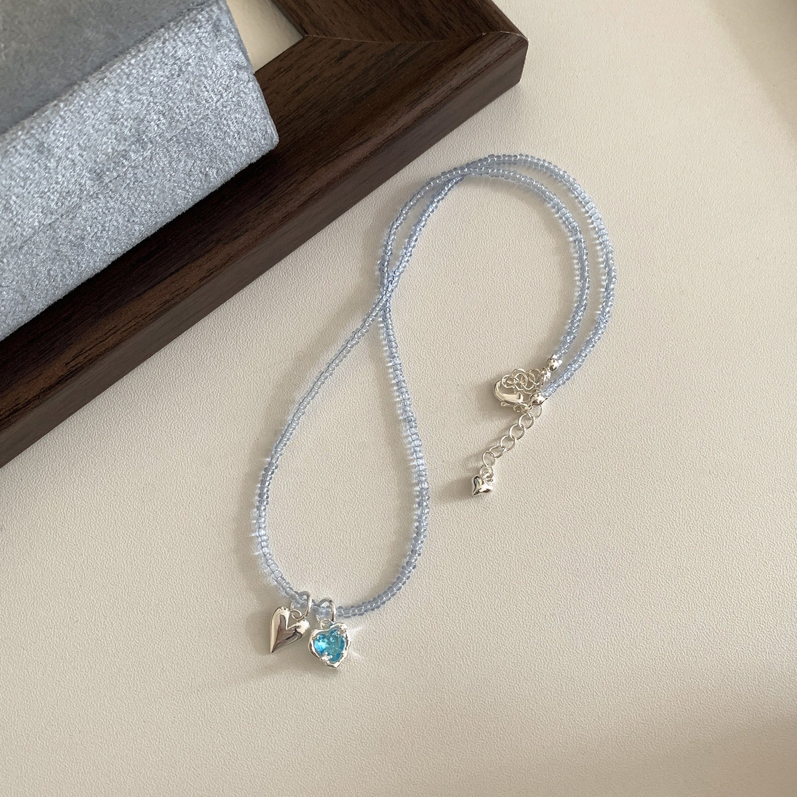 Women's Colorful Beaded Hollow Flower Necklace