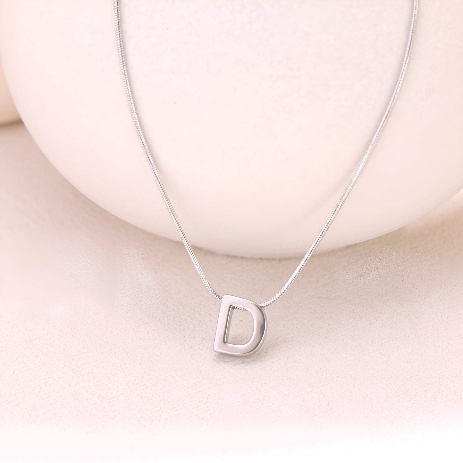 18k Gold Titanium Steel Necklace With 26 English Letters